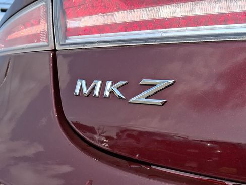 Used 2018 Lincoln MKZ Premiere FWD image 30