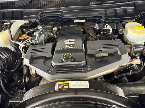 Used 2016 RAM 3500 Tradesman w/ Chrome Appearance Group image 30