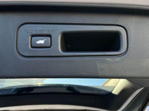 Certified 2025 Honda Pilot EX-L image 42