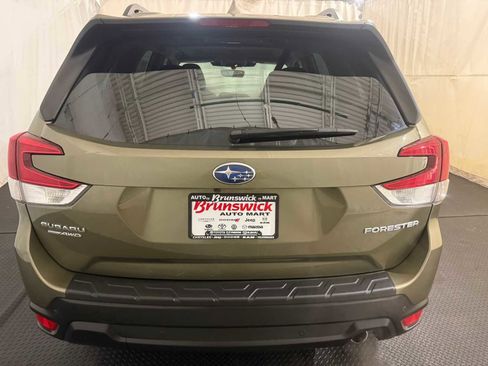 Used 2023 Subaru Forester Limited image 16