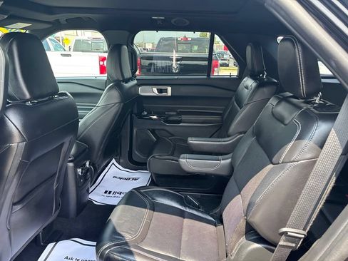 Used 2023 Ford Explorer ST w/ Equipment Group 401A AWD/4WD image 38