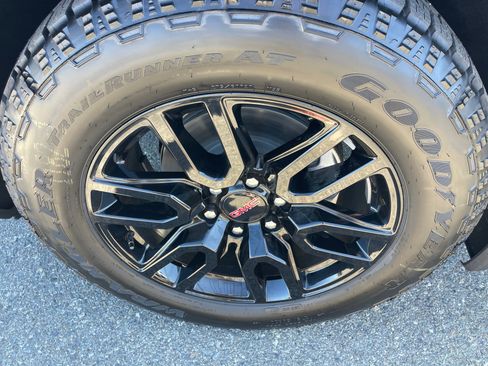 New 2026 GMC Sierra 1500 Elevation w/ Elevation Premium Package image 18