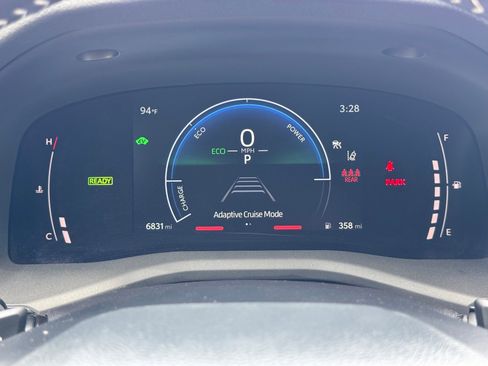 Used 2026 Toyota Camry SE FWD image 24