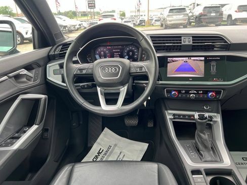 Used 2025 Audi Q3 2.0T Premium AWD/4WD image 33