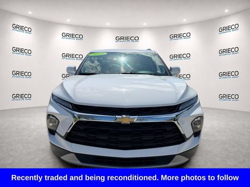 Used 2024 Chevrolet Blazer LT w/ LPO, Sport Package FWD image 2