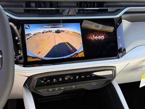 New 2026 Jeep Cherokee Limited AWD/4WD image 14