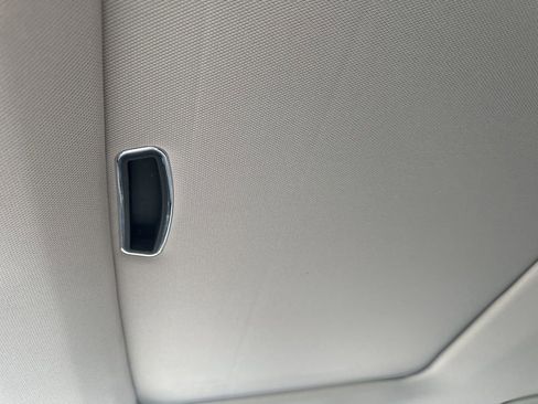 Used 2019 Kia Sorento LX image 22