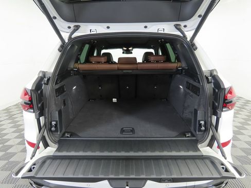 New 2026 BMW X5 sDrive40i image 27