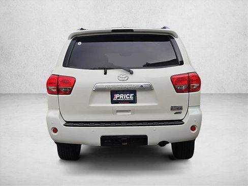 Used 2016 Toyota Sequoia Platinum AWD/4WD image 7