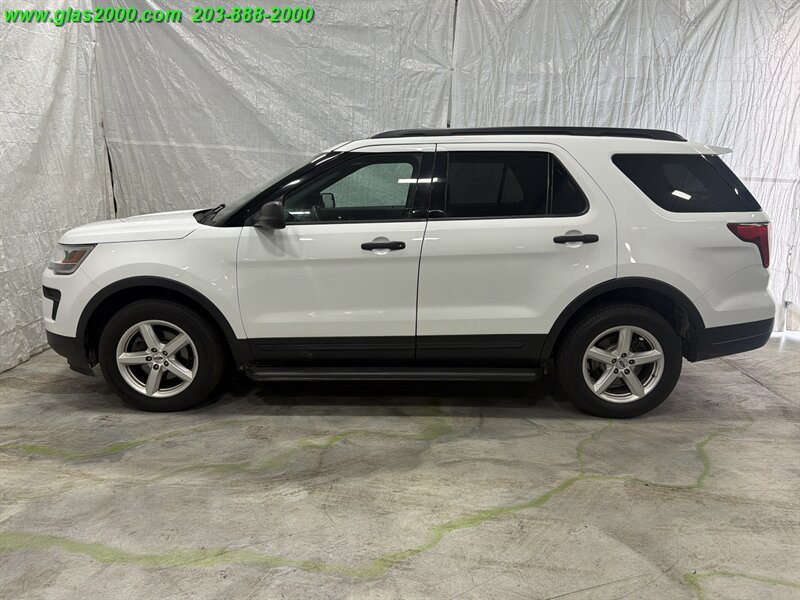 Used 2018 Ford Explorer 4WD w/ Class II Trailer Tow Package image 13