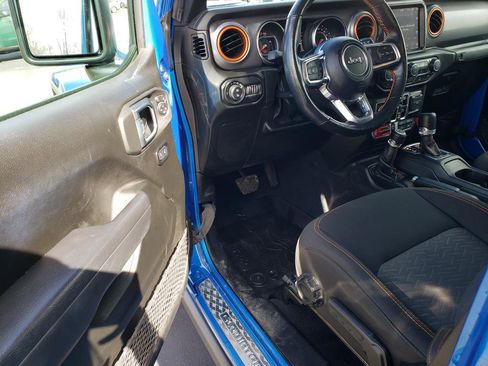 Used 2022 Jeep Gladiator Mojave w/ LED Lighting Group image 10