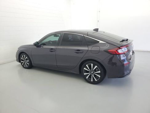 Used 2023 Honda Civic EX-L image 7