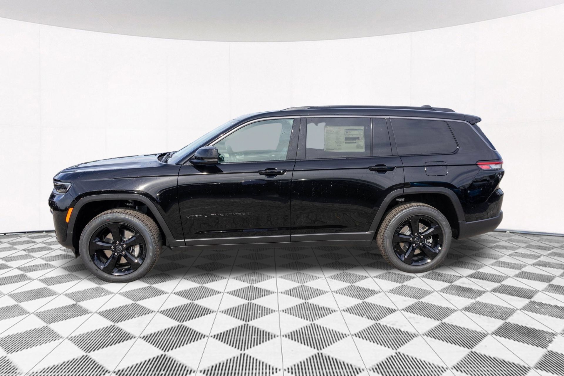 New 2027 Jeep Grand Cherokee L Limited w/ Limited Altitude Package AWD/4WD image 9