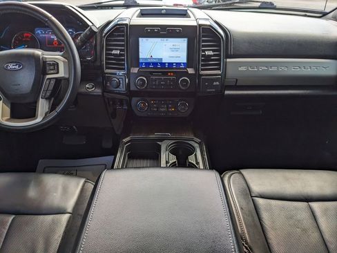 Used 2021 Ford F250 Lariat image 19