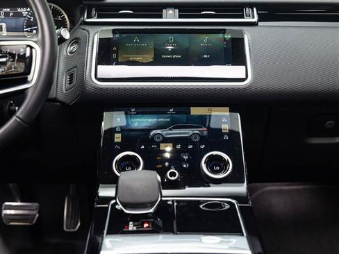 Used 2023 Land Rover Range Rover Velar R-Dynamic S AWD/4WD image 31
