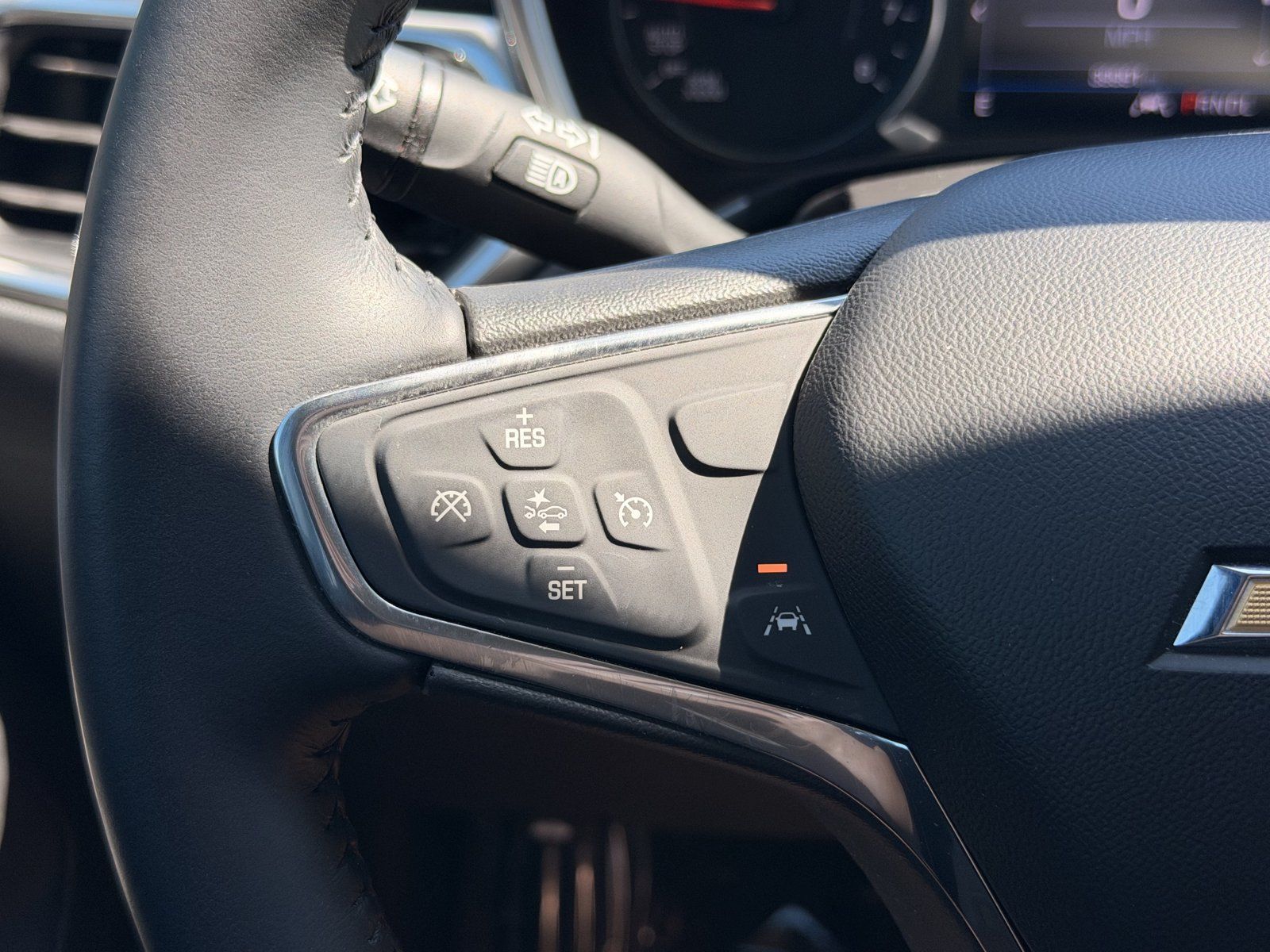 Used 2022 Chevrolet Equinox LT FWD image 19