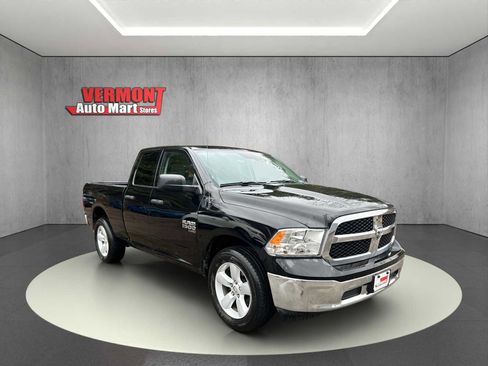 Used 2024 RAM 1500 Classic SLT AWD/4WD image 1