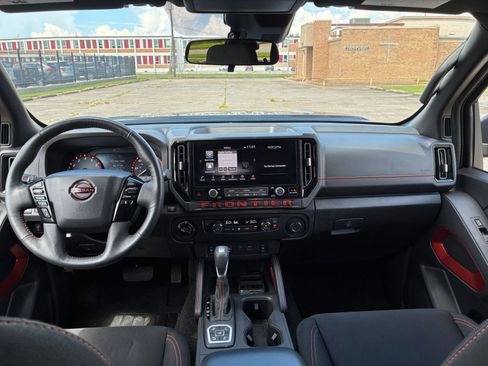 Used 2026 Nissan Frontier PRO-4X AWD/4WD image 28