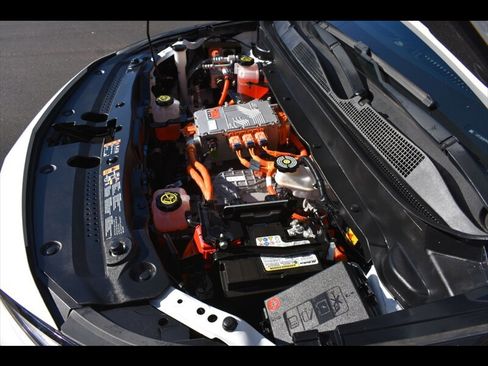 Used 2023 Chevrolet Bolt EUV Premier w/ Sun & Sound Package image 46