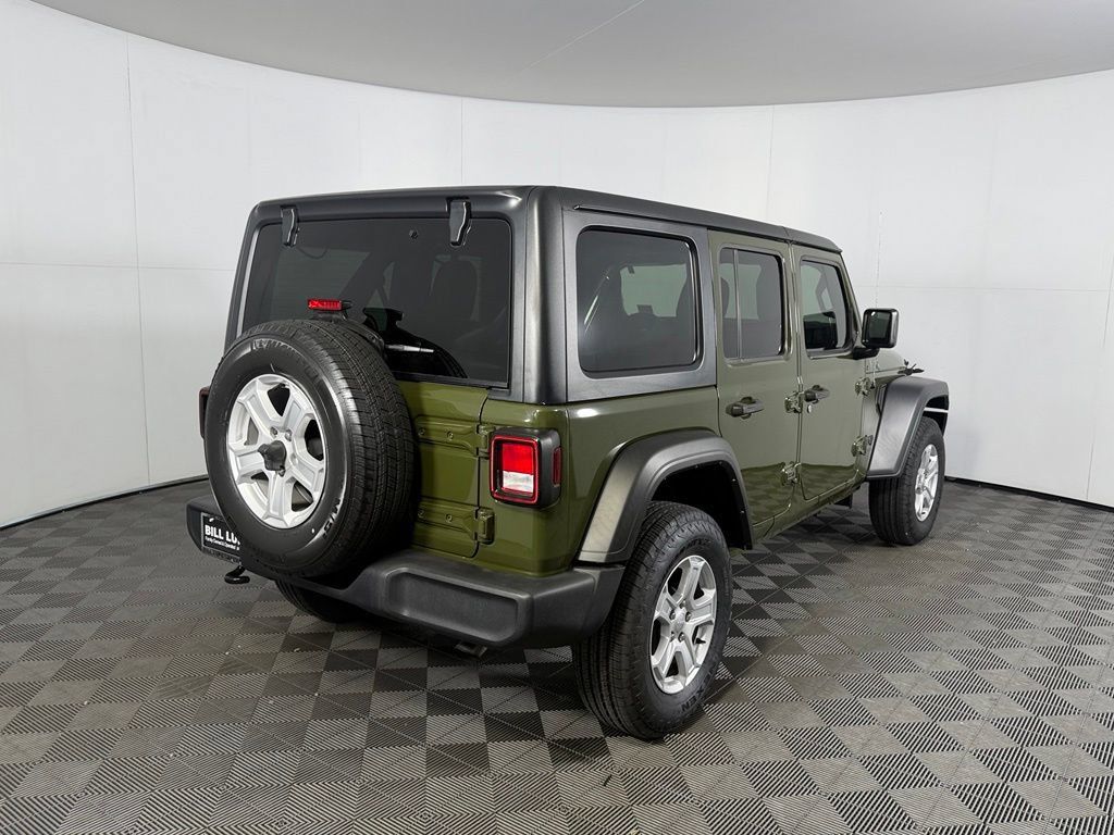 Used 2022 Jeep Wrangler Unlimited Sport AWD/4WD image 7