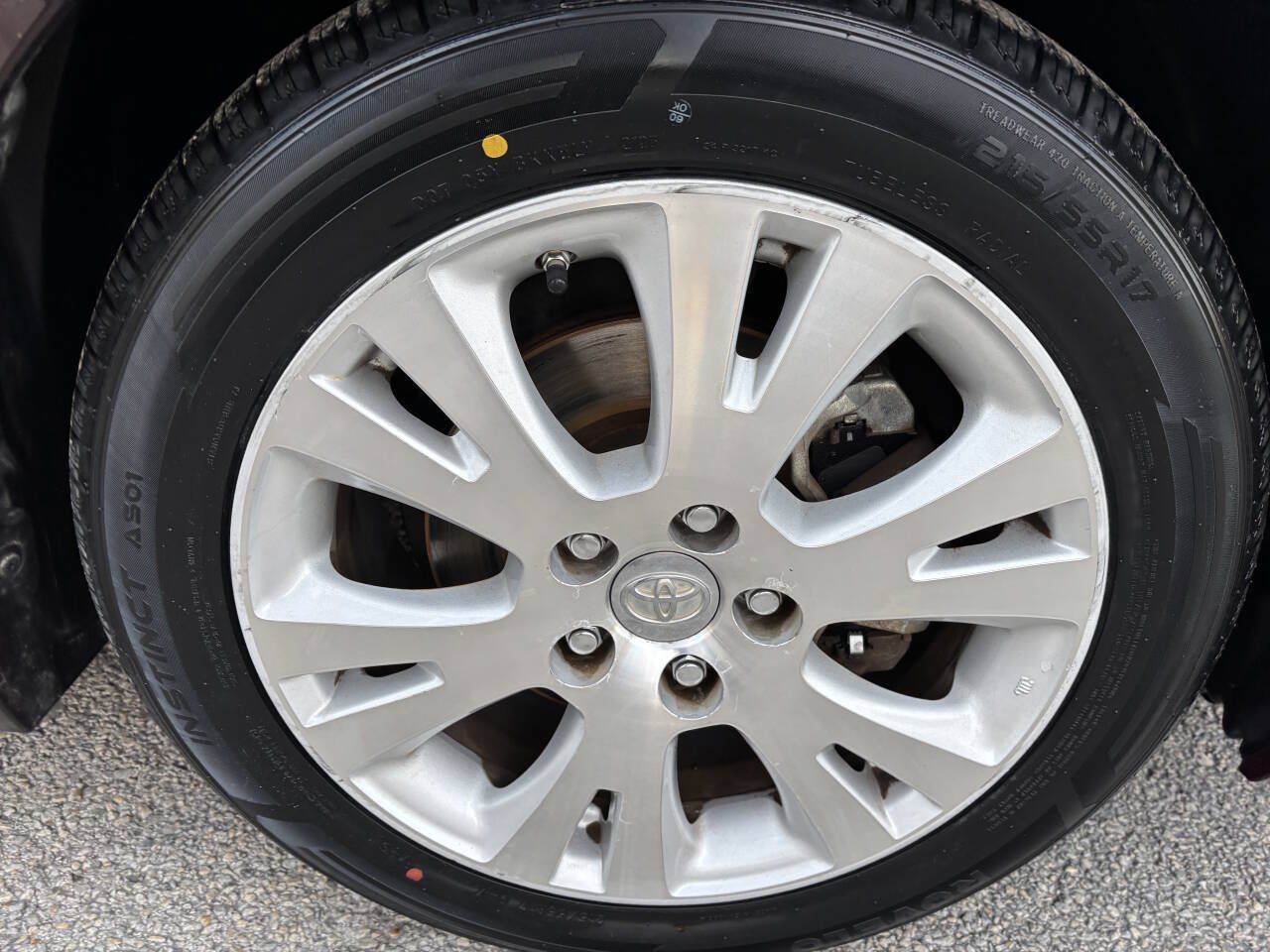 Used 2012 Toyota Avalon FWD image 38