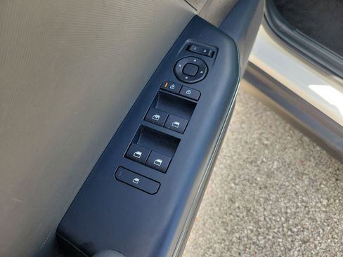 Used 2025 Kia K4 FWD image 13
