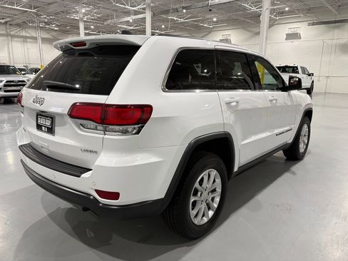 Used 2022 Jeep Grand Cherokee Laredo E w/ Security & Convenience Group AWD/4WD image 7