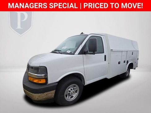 New 2025 Chevrolet Express 3500 w/ Power Convenience Package image 9