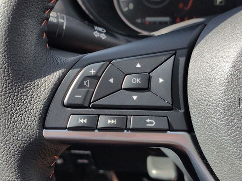 New 2025 Nissan Versa SR w/ Trunk Package image 13