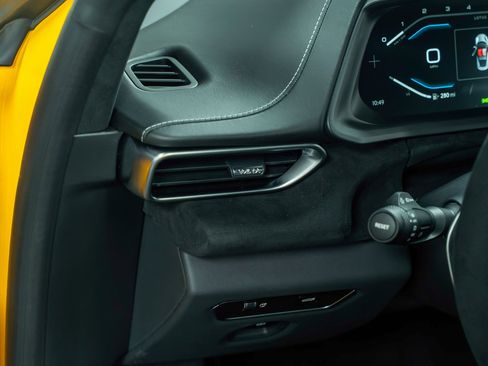 New 2026 Lotus Emira SE image 25