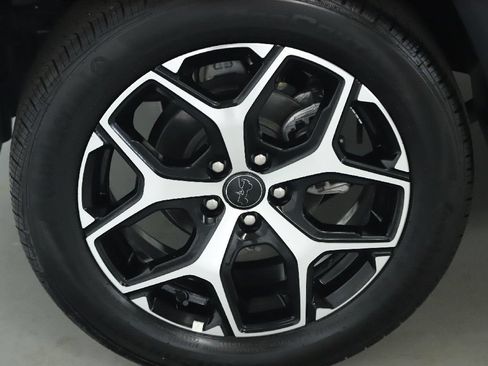 Used 2025 Jeep Compass Limited AWD/4WD image 12