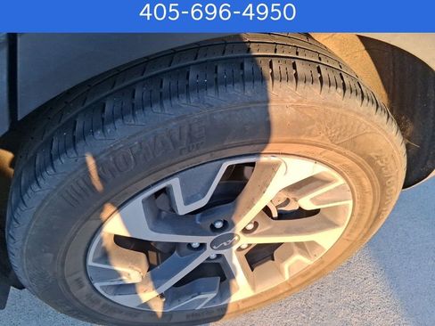 Used 2023 Kia Sportage EX image 12