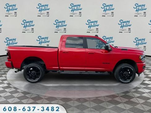 Used 2024 RAM 2500 Big Horn w/ Night Edition AWD/4WD image 4