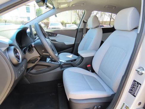Used 2023 Hyundai Kona SEL w/ Cargo Package image 13