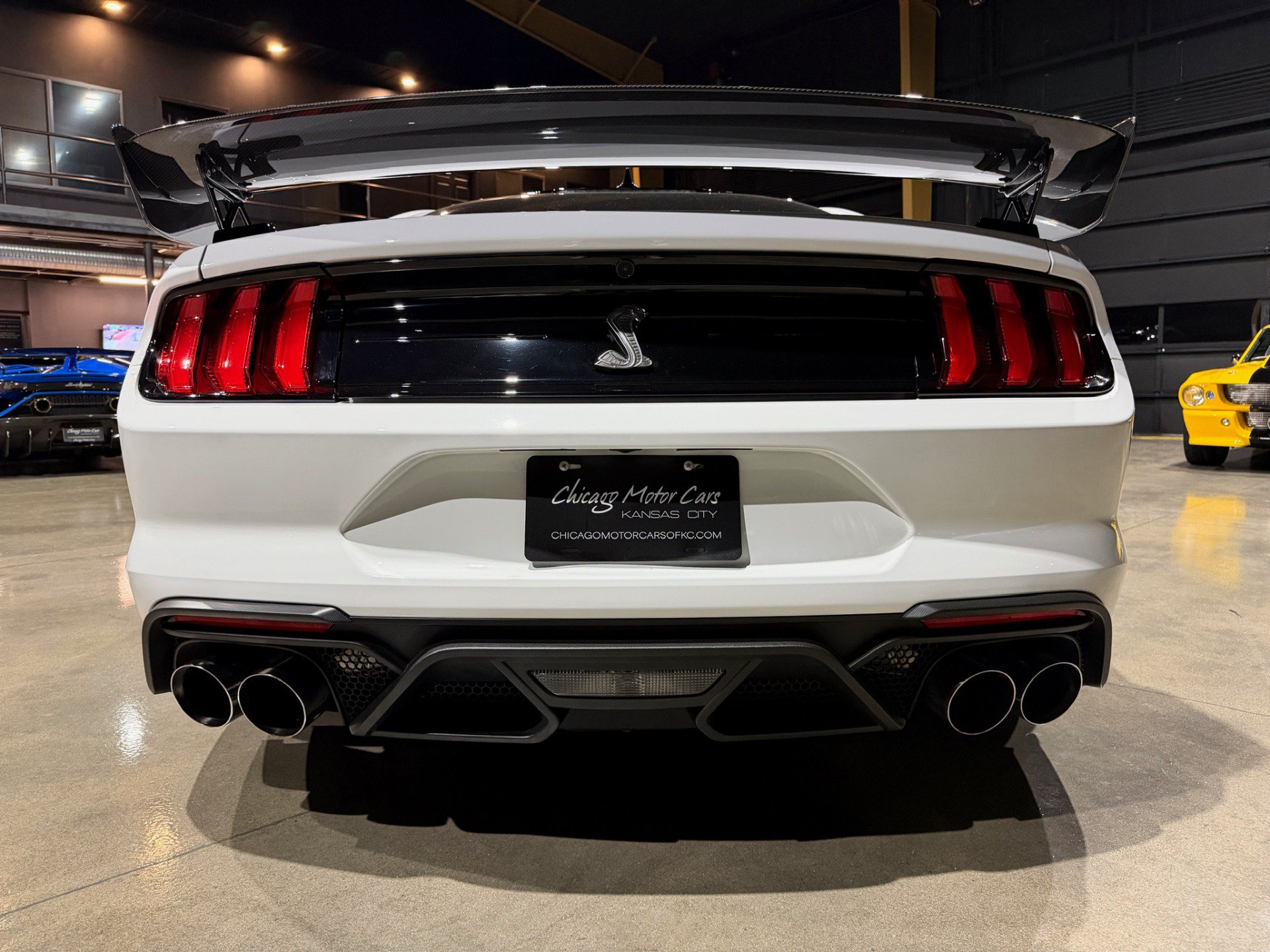 Used 2022 Ford Mustang Shelby GT500 w/ Carbon Fiber Track Pack RWD image 80