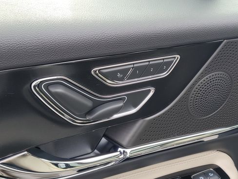 New 2026 Lincoln Corsair Grand Touring image 9