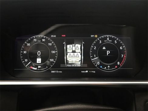 Used 2018 Land Rover Range Rover HSE image 6