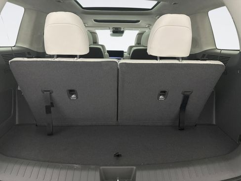 Used 2025 Hyundai Santa Fe Calligraphy AWD/4WD image 25