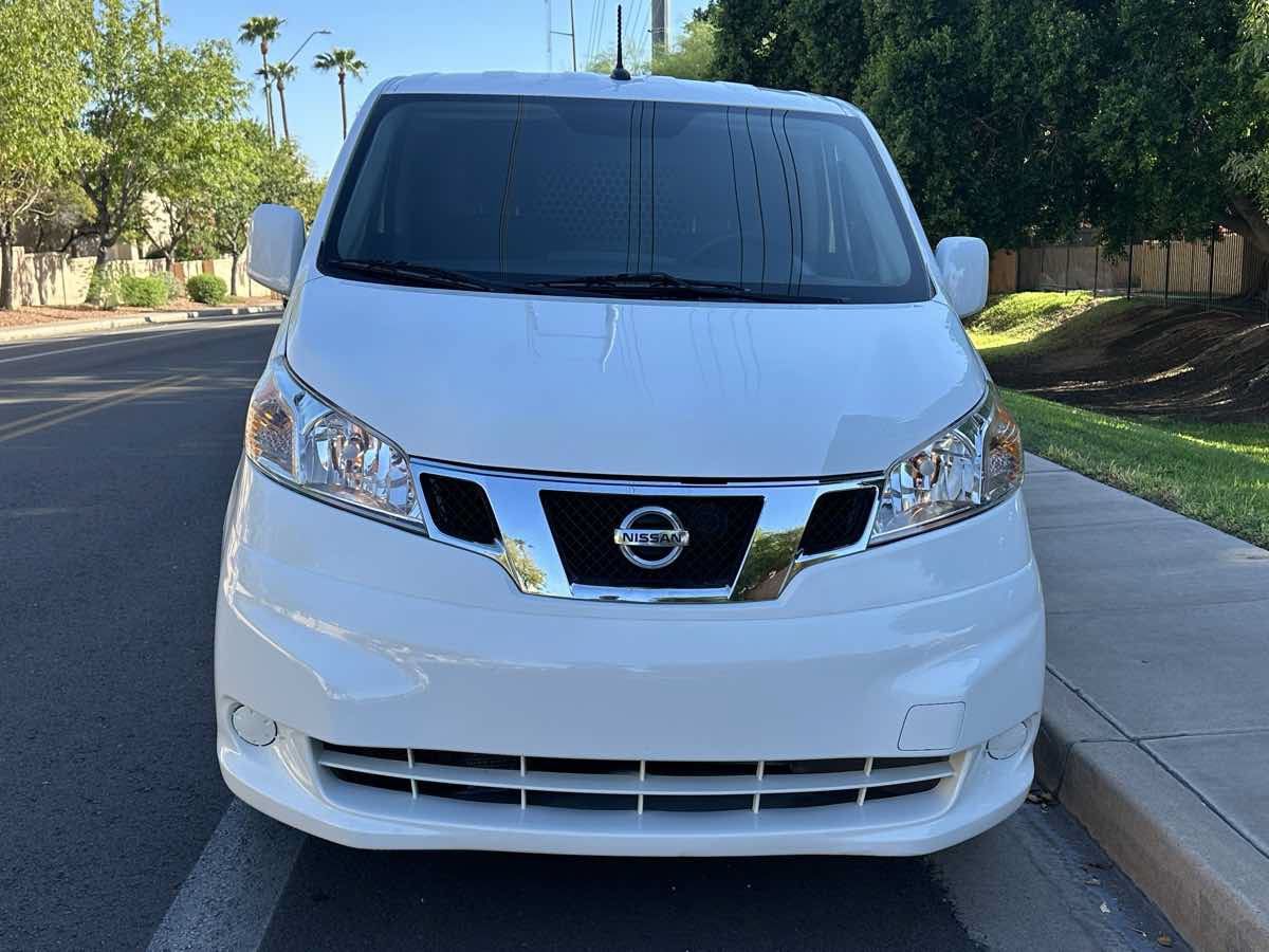 Used 2017 Nissan NV200 SV w/ Technology Package FWD image 3