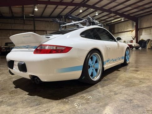 Used 2006 Porsche 911 image 24