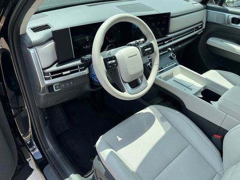Certified 2026 Hyundai Santa Fe SEL FWD image 18