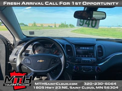 Used 2019 Chevrolet Impala Premier FWD image 11