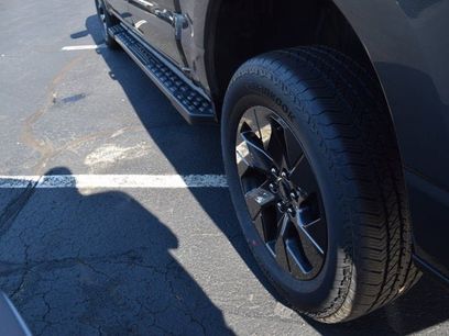 New 2025 Ford F150 Lightning Flash