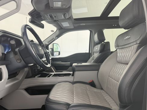 Certified 2023 Ford F450 Limited AWD/4WD image 17