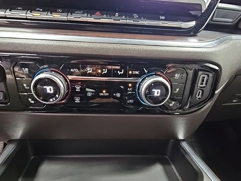 Used 2023 GMC Sierra 1500 SLT w/ SLT Premium Plus Package image 20