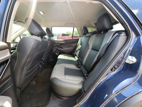 Used 2023 Subaru Outback Onyx Edition AWD/4WD image 19