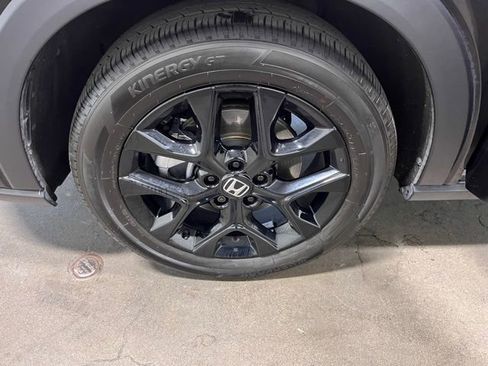 Used 2025 Honda HR-V Sport image 30
