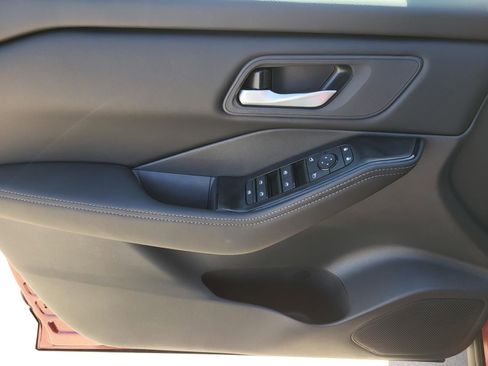 New 2026 Nissan Rogue SV image 18