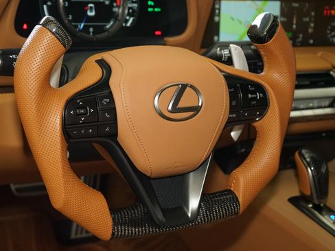 Used 2018 Lexus LC 500 Coupe w/ Performance Package RWD image 19