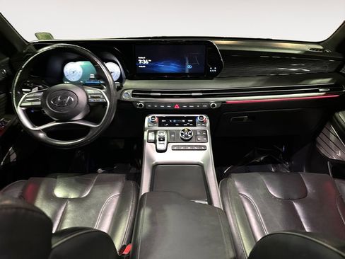 Used 2024 Hyundai Palisade Calligraphy image 10